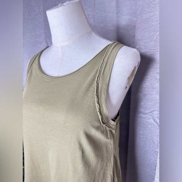 NEW We the Free Free People Women’s Relaxed Fit Tank Top in Olive Green Small - Picture 4 of 10
